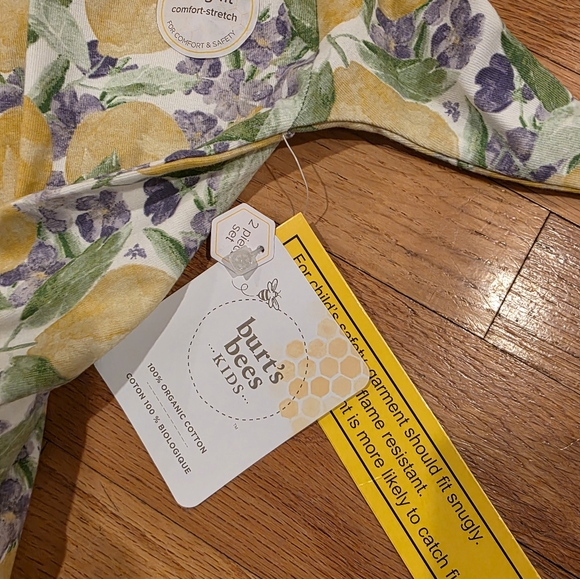 Burt's Bees Pajama Set - Picture 3 of 3